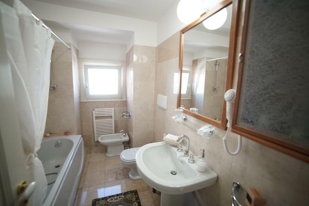Dimora Del Sedile Hotel Matera Ngoại thất bức ảnh